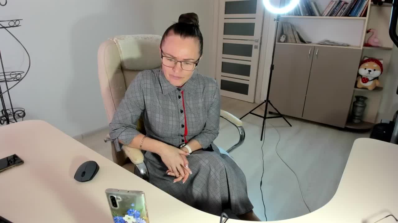 -Michelle- Adult Chat November 26, 2025