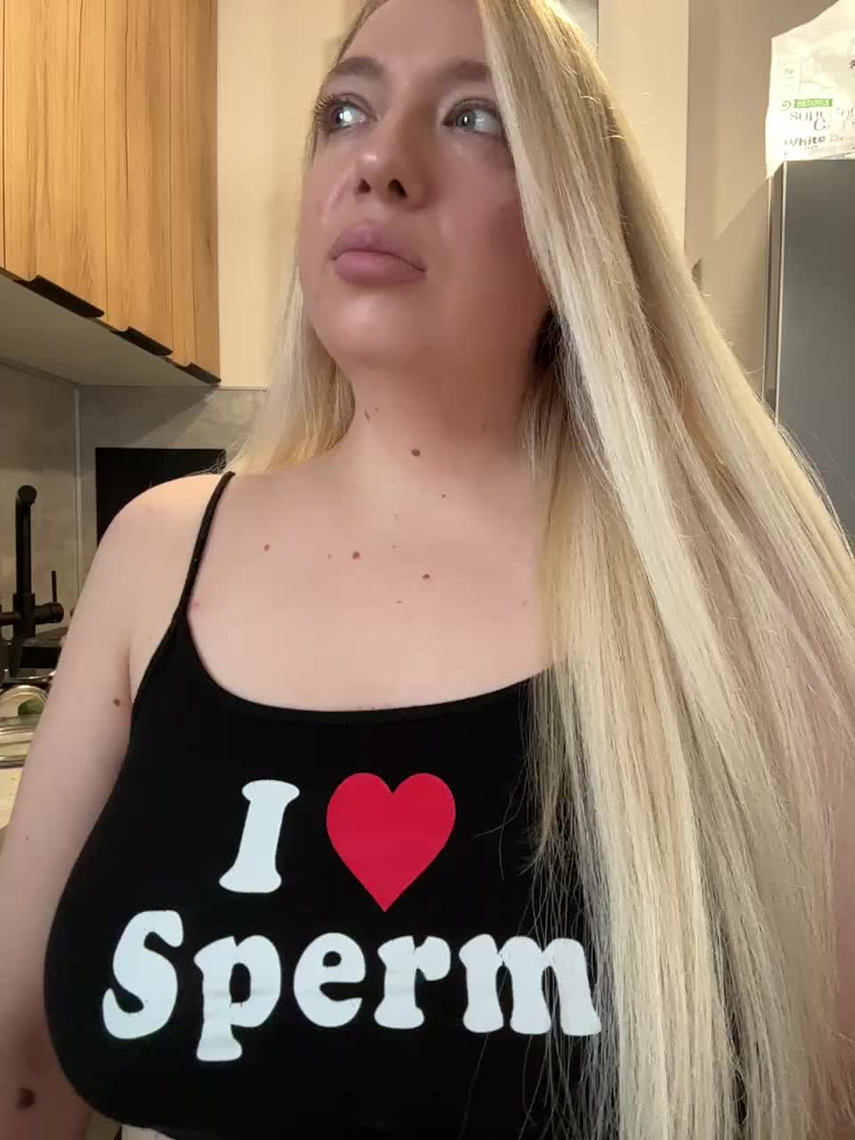 -Sonya699- Adult Chat November 26, 2025