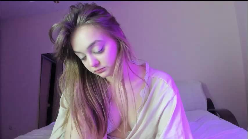 may_fl0wer Adult Chat November 27, 2025