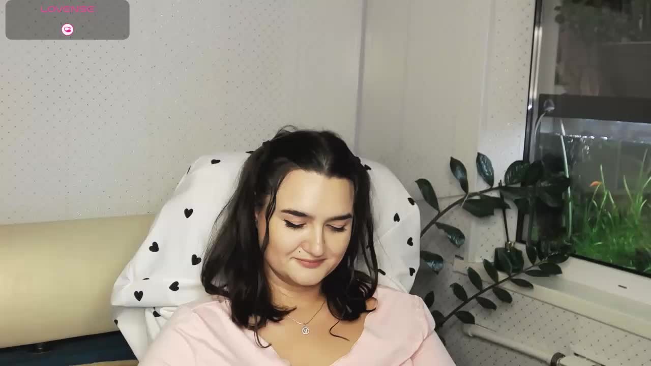 LinaCrave Adult Chat November 27, 2025