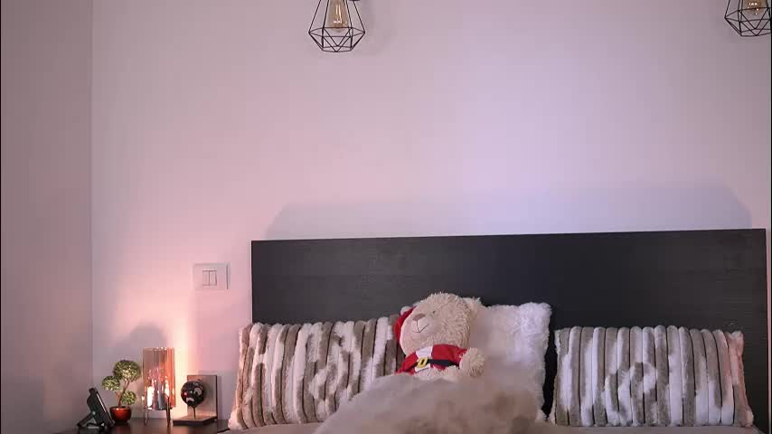 vixenamour Adult Chat November 26, 2025