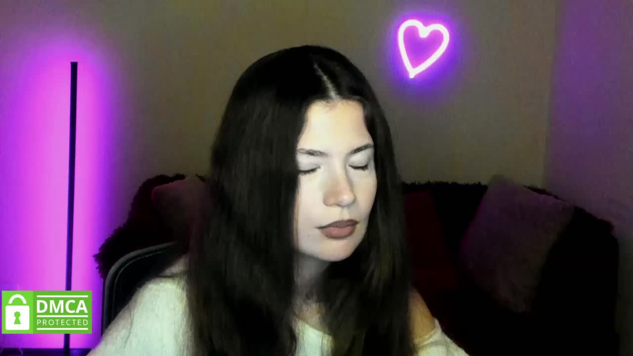 Aliciafolow009 Adult Chat November 26, 2025