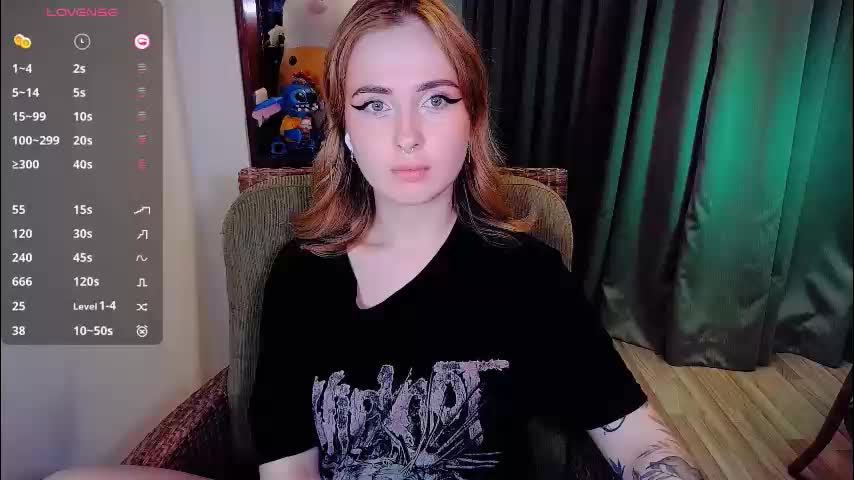 shyfoxxxy Adult Chat November 26, 2025