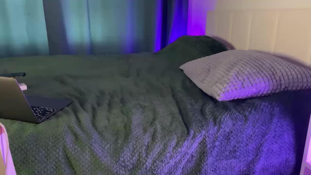 emmsee Adult Chat November 26, 2025