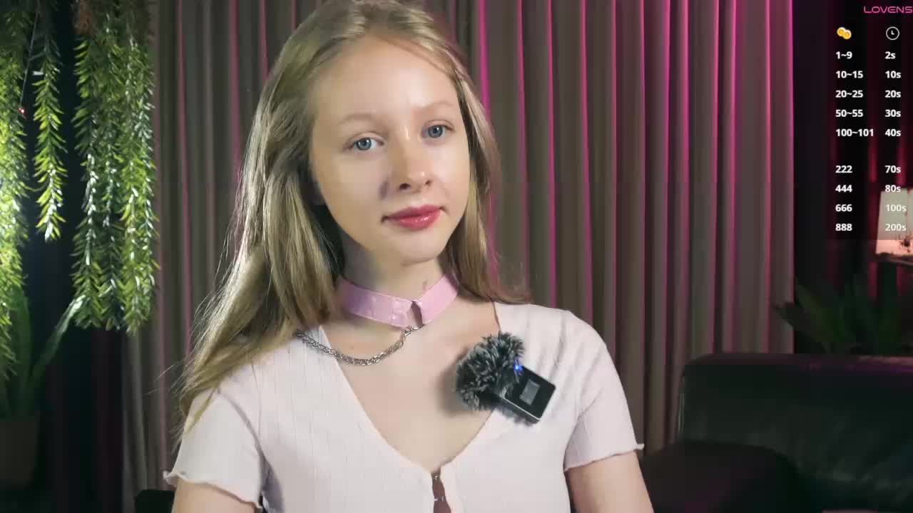 MiaVebes Adult Chat November 26, 2025