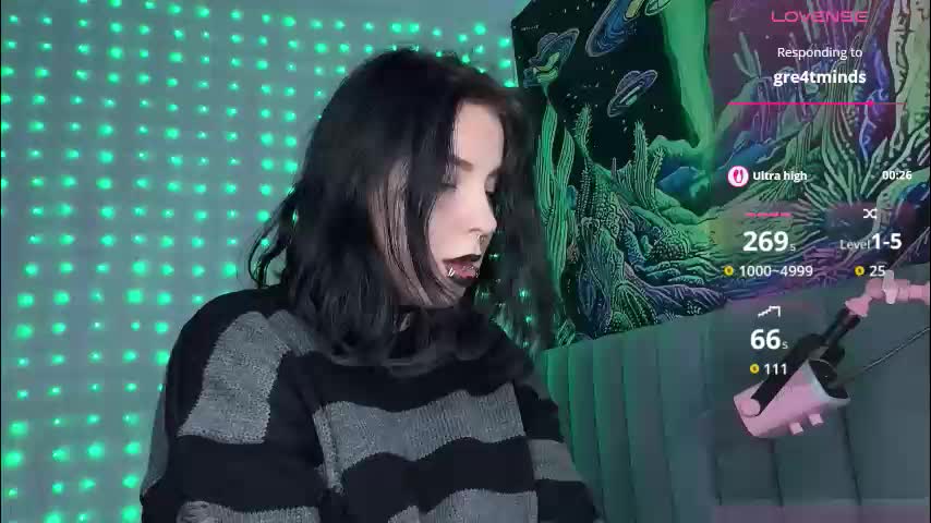 vivi__squirrel Adult Chat November 27, 2025