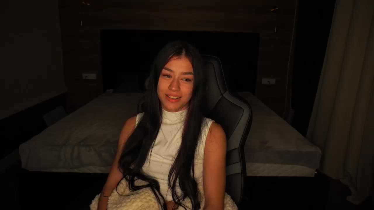 FataleNellie Adult Chat November 28, 2025