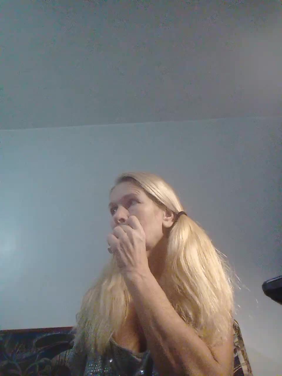 Victoria-sexi Adult Chat November 27, 2025