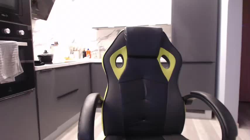 blondalina Adult Chat November 27, 2025