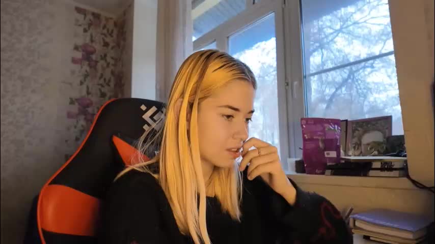 charleneschonert Adult Chat November 27, 2025