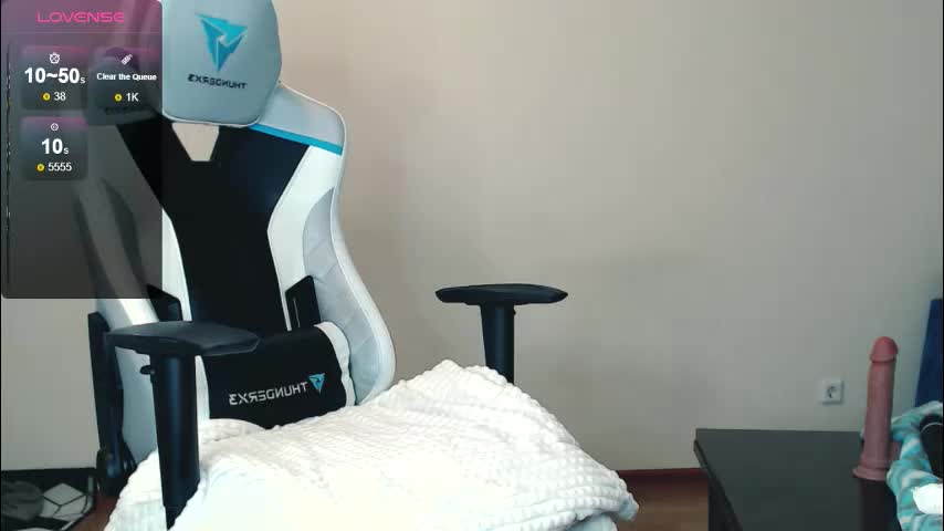 erin_and_johnny Adult Chat November 27, 2025