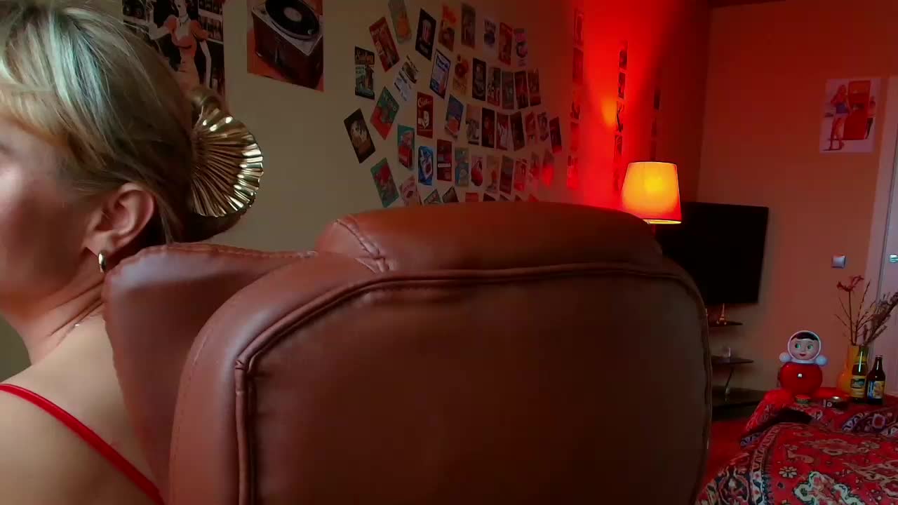 MissMotivated Adult Chat November 27, 2025