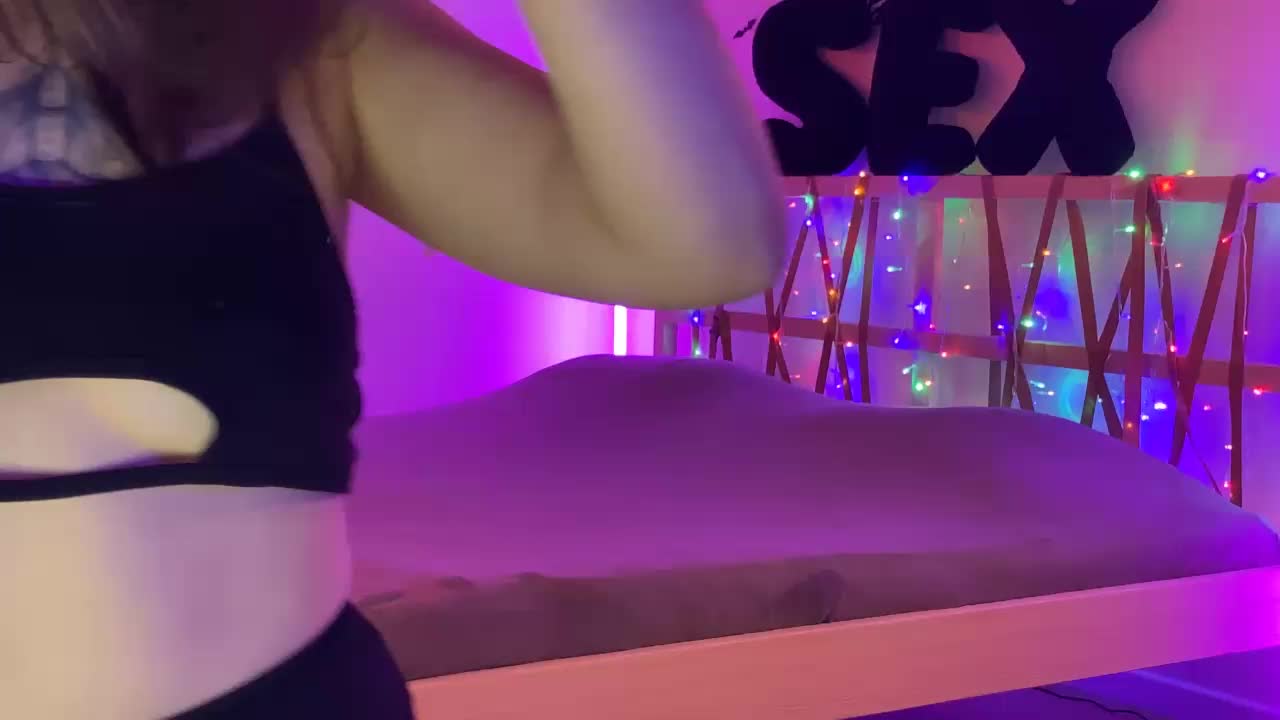 Lianna Adult Chat November 28, 2025