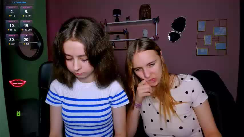 rebecca_smile_ Adult Chat November 27, 2025