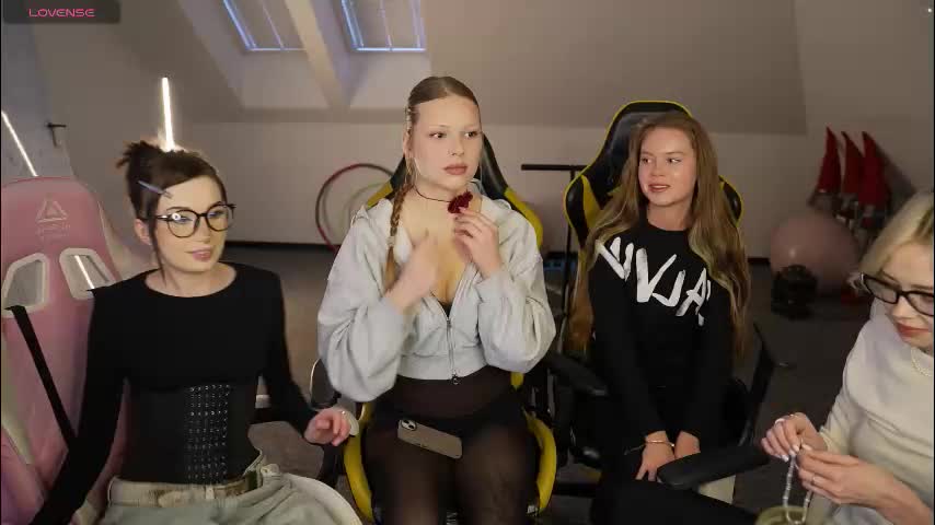 sheryl_elegance Adult Chat November 27, 2025