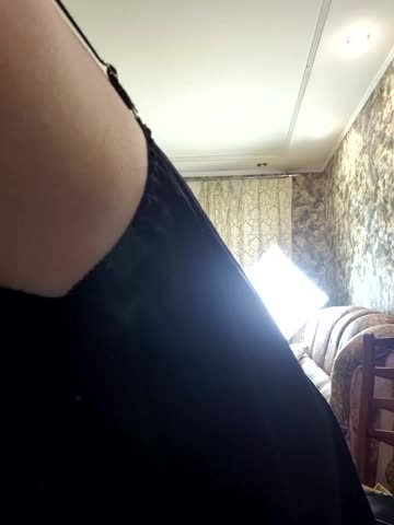 Butterfly_Lily Adult Chat November 27, 2025