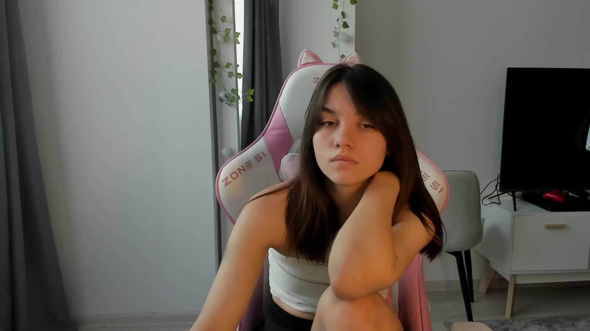 _EUPHORIA_ Adult Chat November 27, 2025