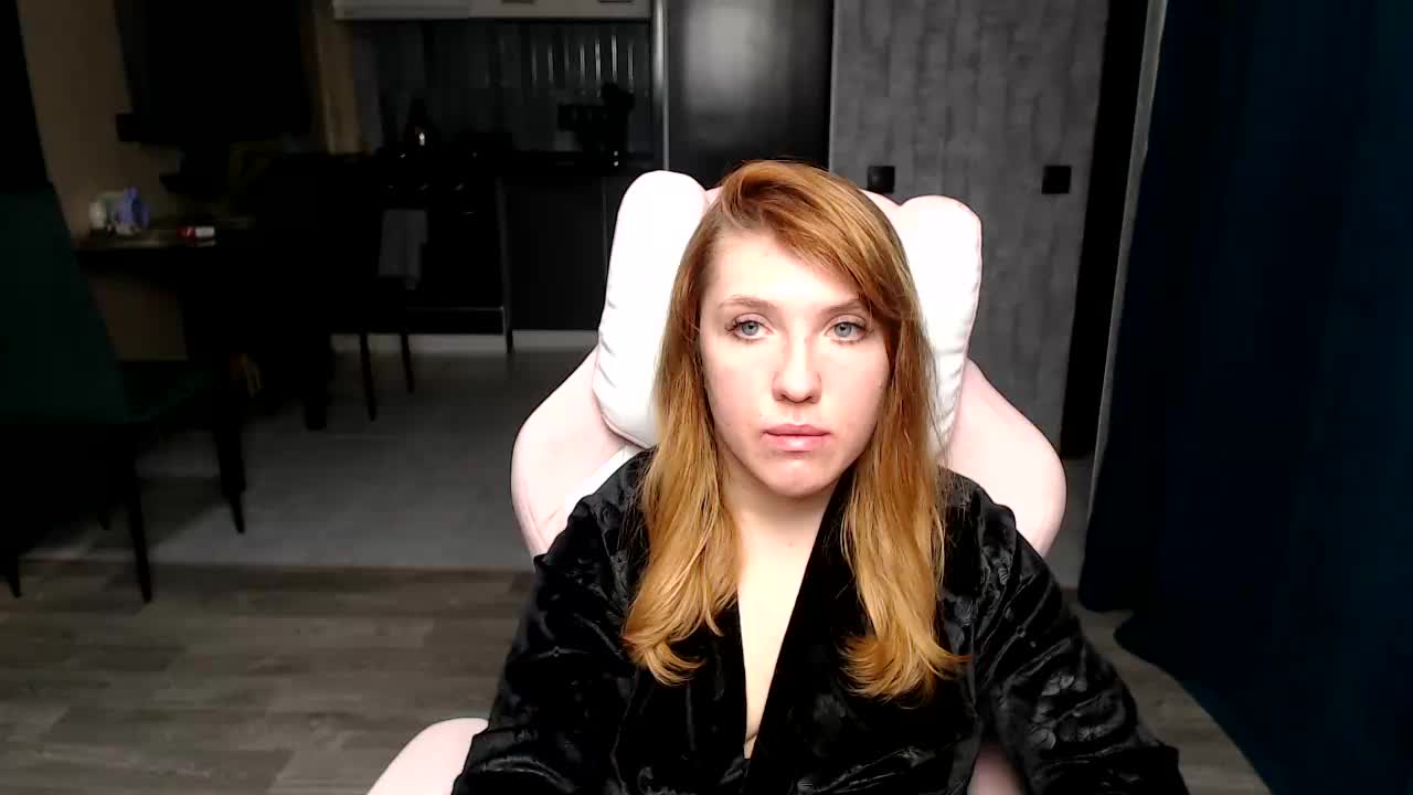 Regimasmile Adult Chat November 28, 2025