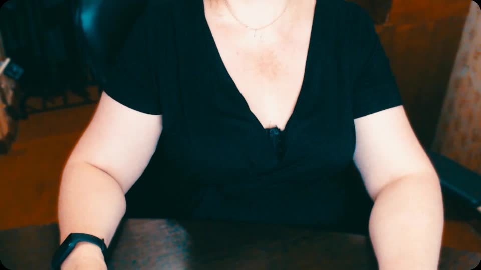 Alisa1917 Adult Chat November 27, 2025