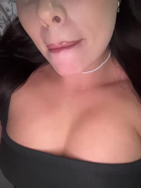 -Hennessy- Adult Chat November 27, 2025