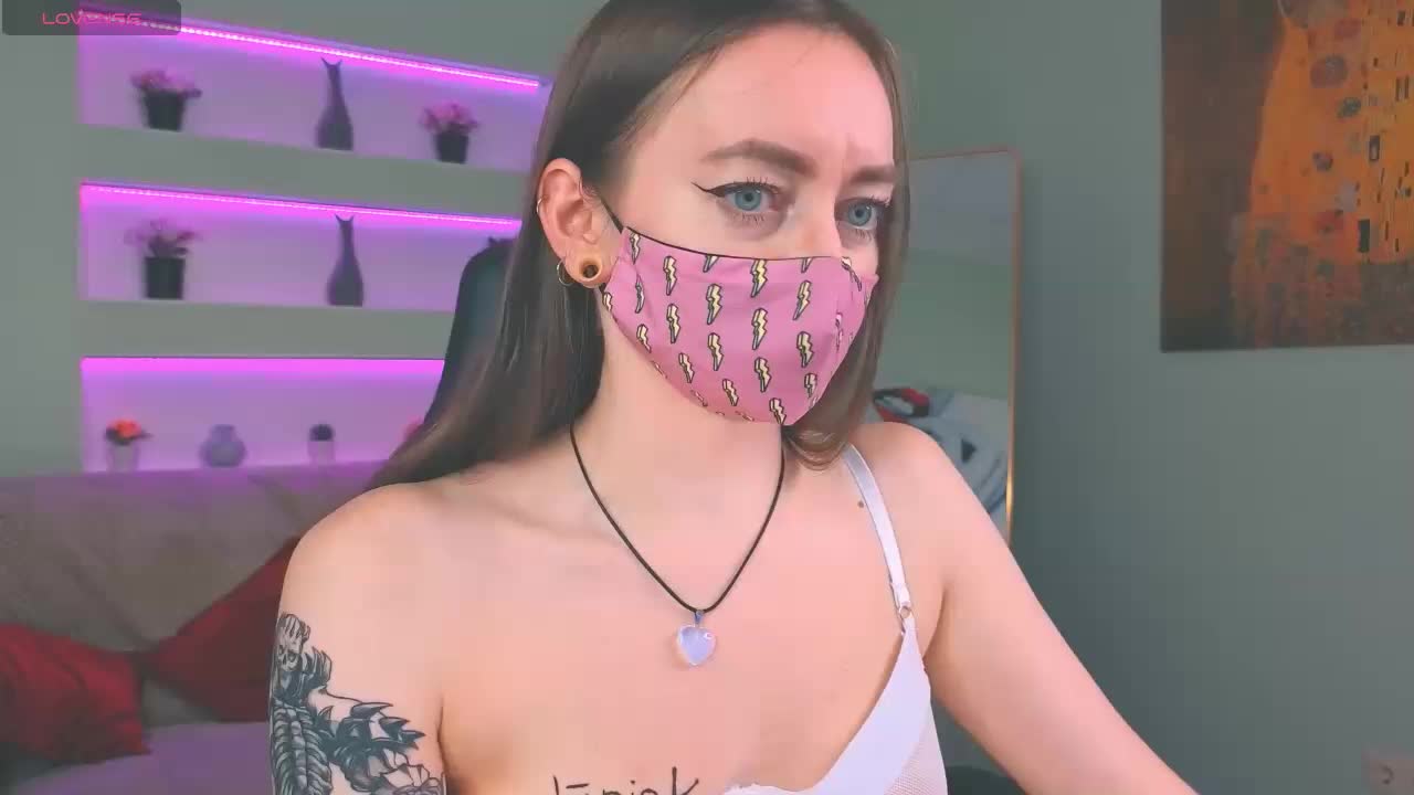 ShiroHeby Adult Chat November 28, 2025