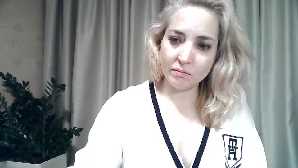 mariska-kiska Adult Chat November 27, 2025