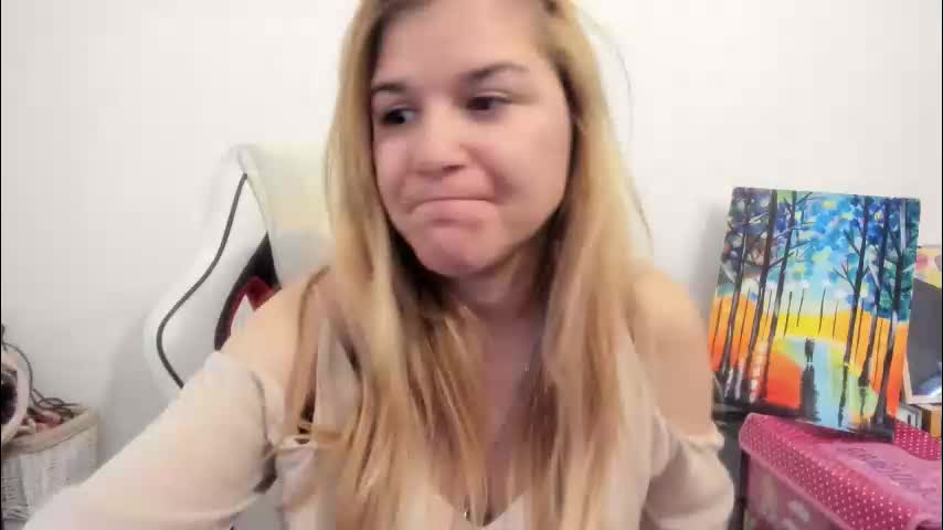 artsyandcraftsy__2025-11-20_15-58-33_813 Adult Chat November 28, 2025