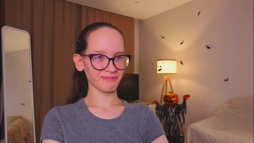 lynettebails Adult Chat November 28, 2025