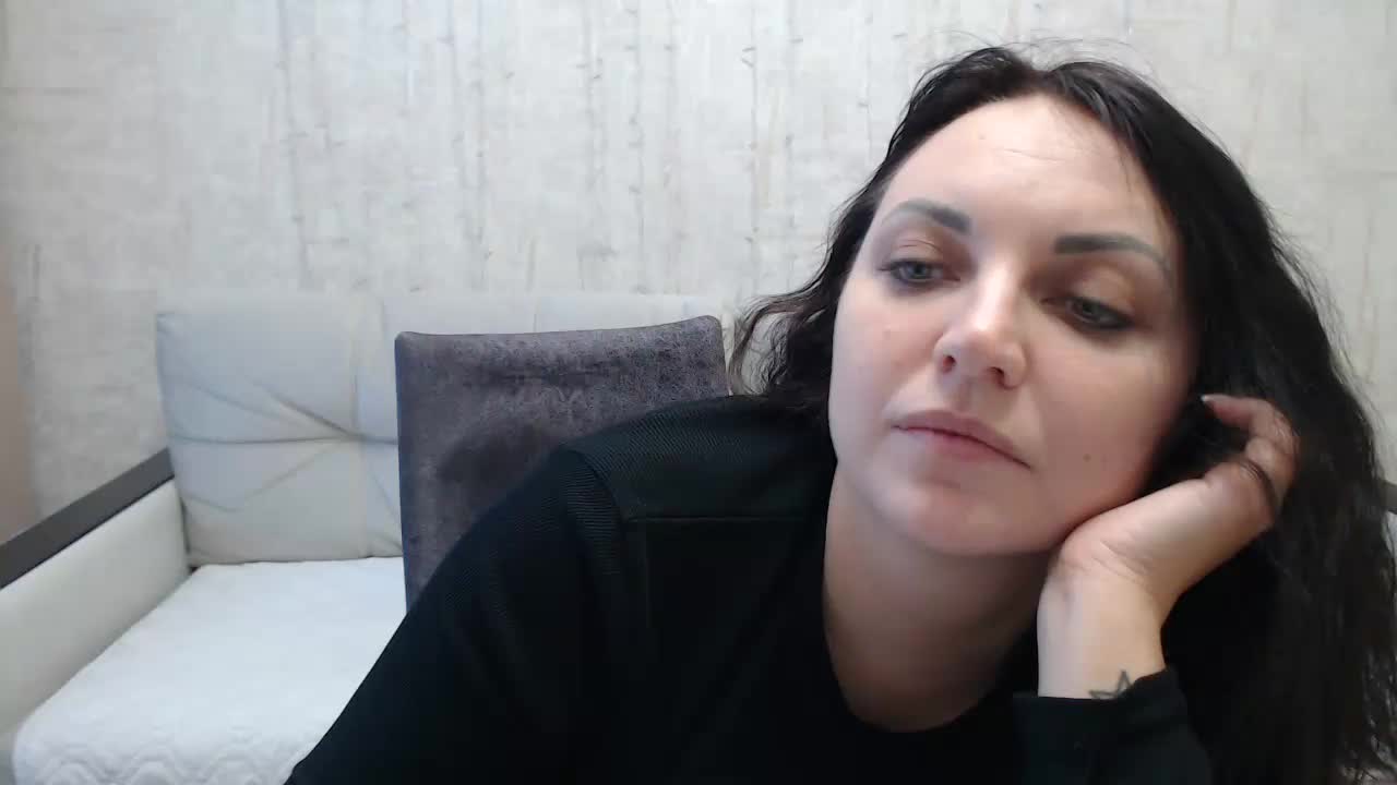 JenniferTheChic Adult Chat November 28, 2025