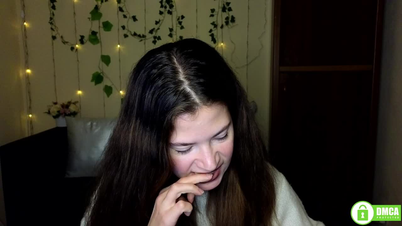 Aliciafolow009 Adult Chat November 28, 2025