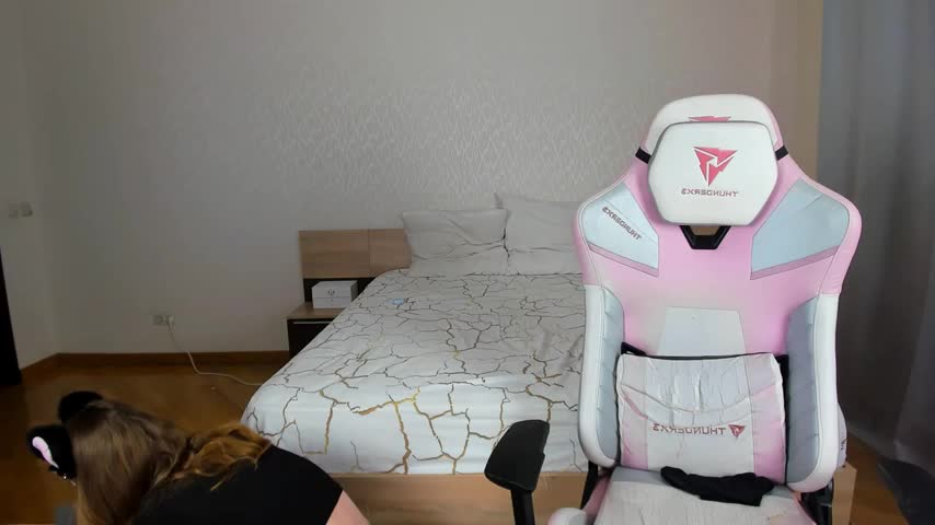 Cowell_Adelina Adult Chat November 28, 2025