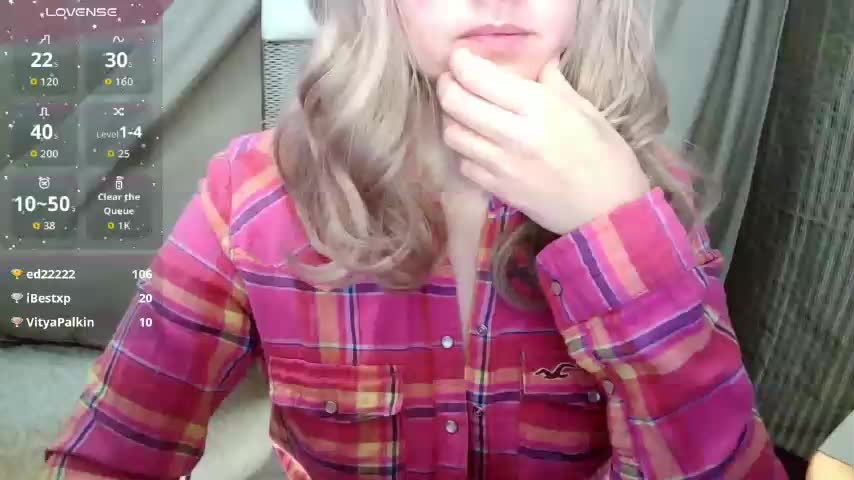 Victoria__Love Adult Chat November 28, 2025