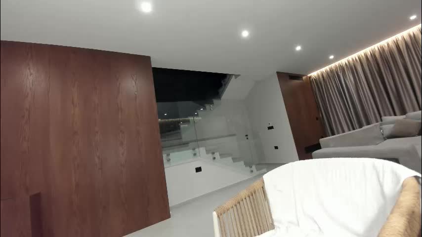 ehotlovea Adult Chat November 28, 2025