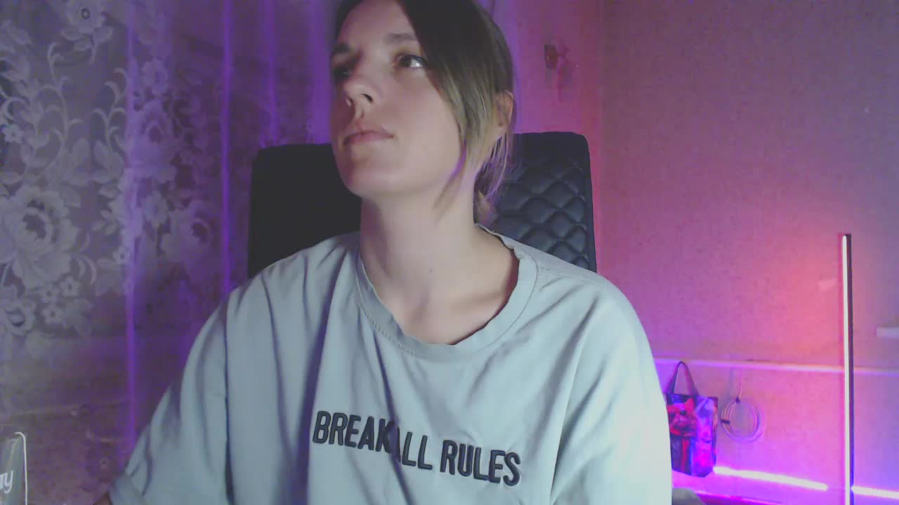 Babymuro4ka Adult Chat November 28, 2025