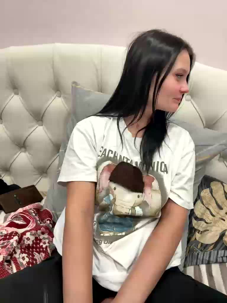 _Milashka_ Adult Chat November 28, 2025