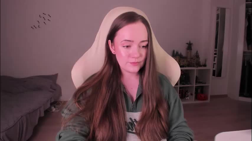 lil_happiness Adult Chat November 28, 2025