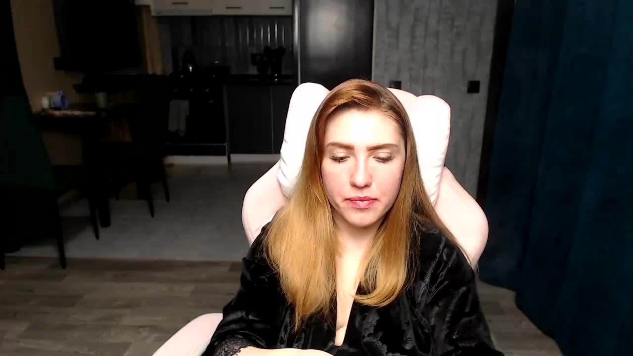 Regimasmile Adult Chat November 28, 2025