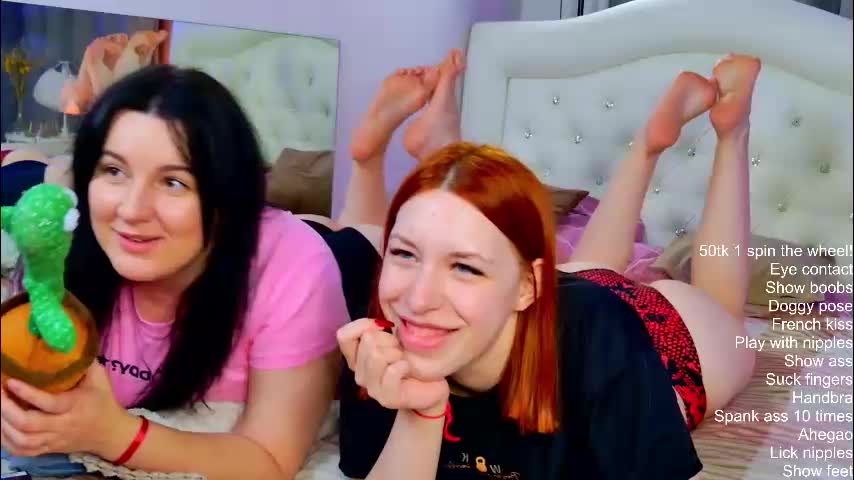 mikka_blush Adult Chat November 28, 2025