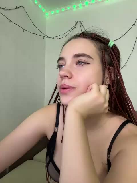 FunnyBanny0312 Adult Chat November 28, 2025