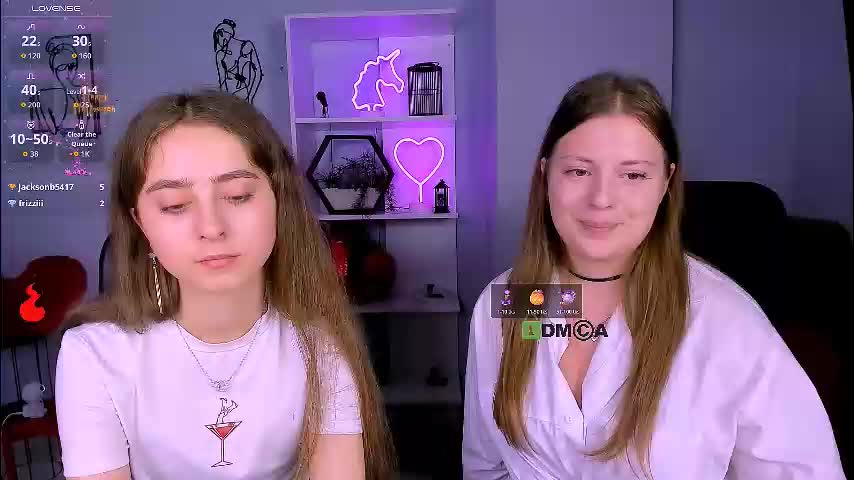 rebecca_smile_ Adult Chat November 28, 2025