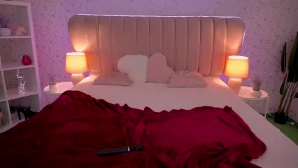 MirandaHobbs Adult Chat November 28, 2025