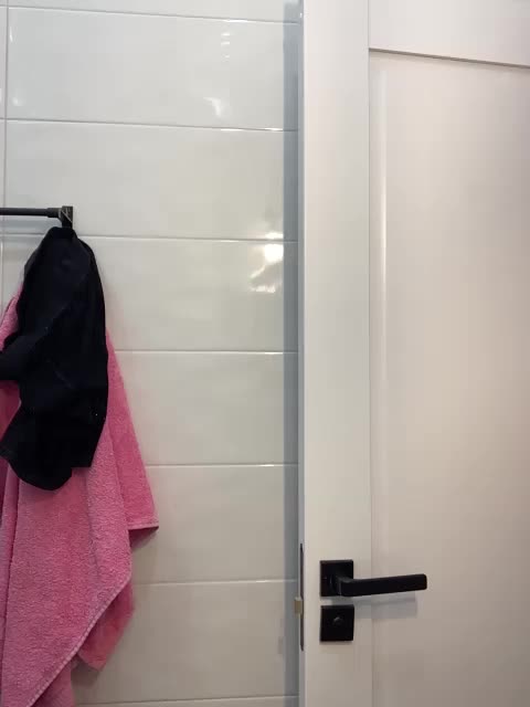 -Nezukoo- Adult Chat November 28, 2025