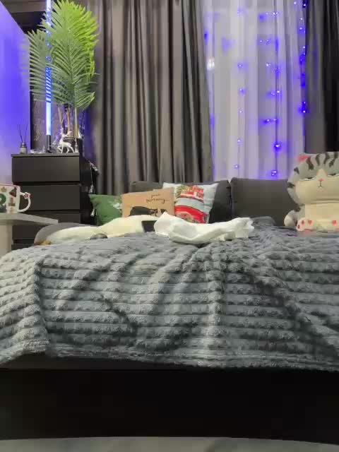 MagicMelody Adult Chat November 28, 2025