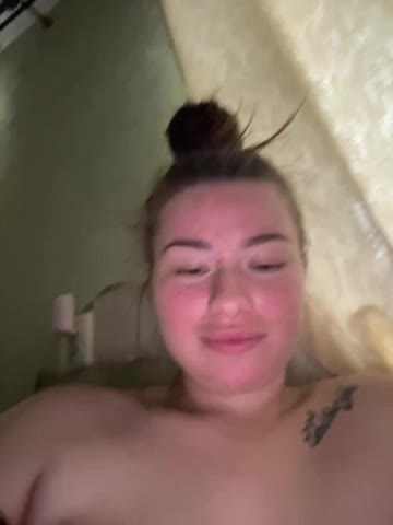 ViollaSweetA Adult Chat November 28, 2025