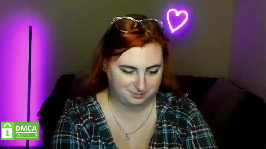 Aliciaredluv Adult Chat November 29, 2025