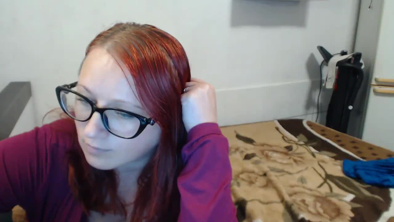 Lilia4joy Adult Chat November 28, 2025