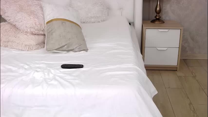 little__iris Adult Chat November 28, 2025