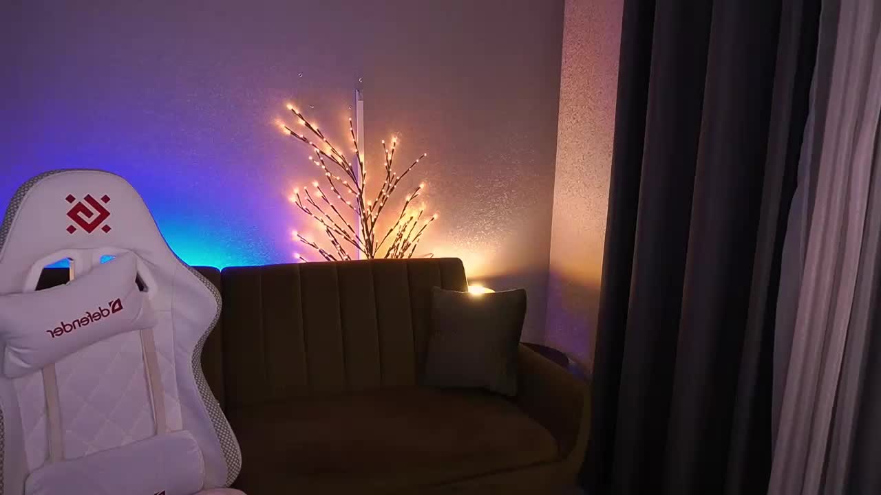 AngelAmaliaa Adult Chat November 28, 2025