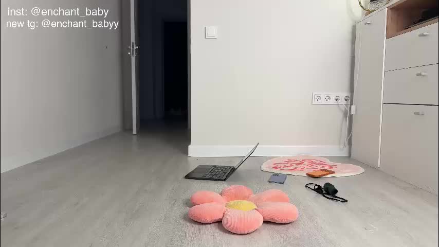 enchant_baby_ Adult Chat November 29, 2025