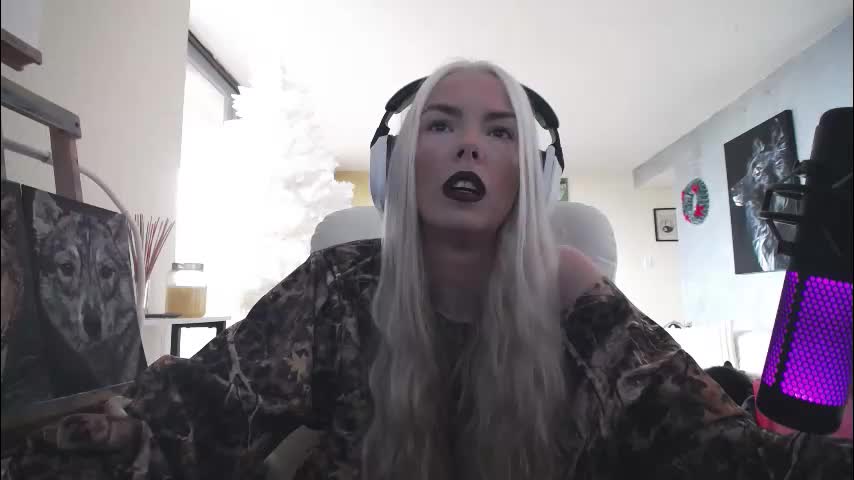 tinykylie Adult Chat November 29, 2025